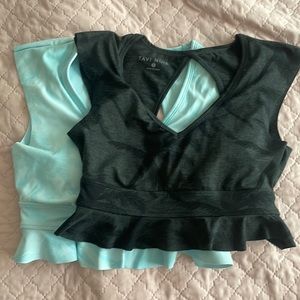 2️⃣ TAVI NOIR Sports Bra